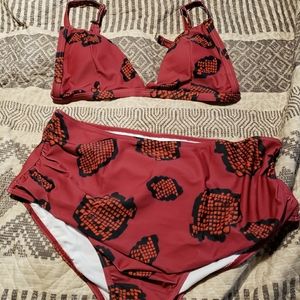 Snakeskin print bikini